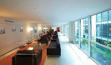 Ascott Arc De Triomphe Paris Hotel 4*,